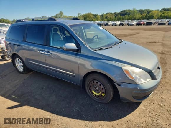 2008 Hyundai Entourage GLS с VIN KNDMC233786055371, выставлен на аукционе Copart как лот 70781595 с пробегом 113 273 миль миль и Списание • Salvage title. История ставок и продаж доступна на DreamBid. Изображение 4.