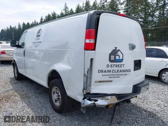 2017 Chevrolet Express Cargo с VIN 1GCWGAFF5H1216083, выставлен на аукционе IAAI как лот 42917865 с пробегом 164 045 миль миль и . История ставок и продаж доступна на DreamBid. Изображение 6.