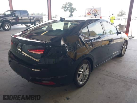 2020 Hyundai Elantra SEL with VIN 5NPD84LF5LH592424, listed as a IAAI auction lot 42431229 with 44,411 mi miles and . Bid and sale history available at DreamBid. Image 4.