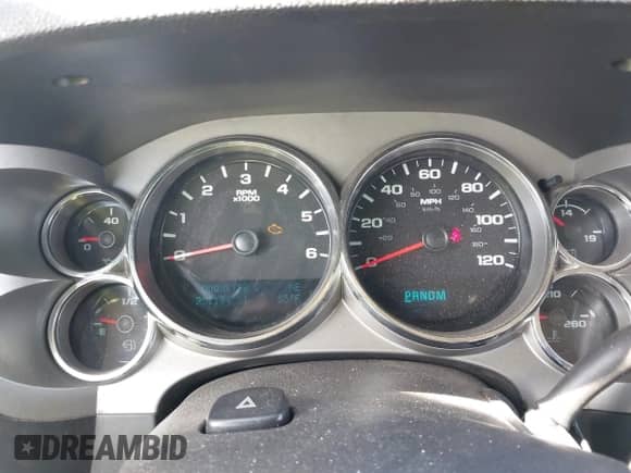 2011 Chevrolet Silverado 1500 LT z VIN 1GCRKSE36BZ249997, wystawiony jako IAAI lot #43349815 z przebiegiem 251 194 mil mil oraz . Historia ofert i sprzedaży dostępna na DreamBid. Obrazek 7.