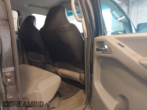 2010 Nissan Frontier Pro-4X with VIN 1N6AD0EV5AC434764, listed as a IAAI auction lot 43303882 with 178,181 mi miles and . Bid and sale history available at DreamBid. Image 8.