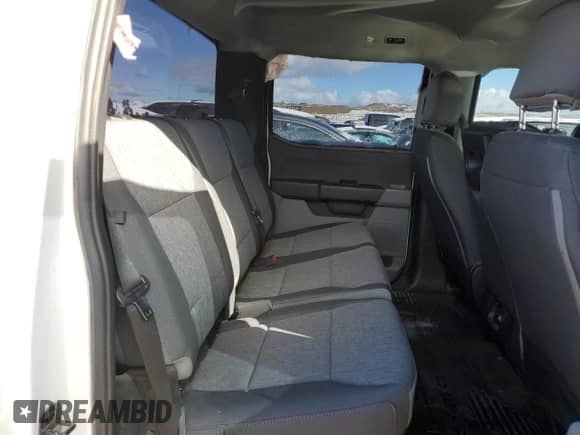 2024 Ford F-250 XL с VIN 1FT7W2BA2RED32472, выставлен на аукционе Copart как лот 49108255 с пробегом 15 826 миль миль и Списание • Salvage title. История ставок и продаж доступна на DreamBid. Изображение 10.