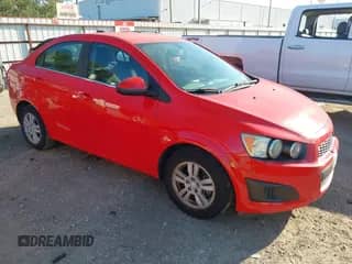 2015 Chevrolet Sonic LT с VIN 1G1JC5SH7F4100294, выставлен на аукционе IAAI как лот 43323695 с пробегом 91 103 миль миль и . История ставок и продаж доступна на DreamBid. Изображение 1.