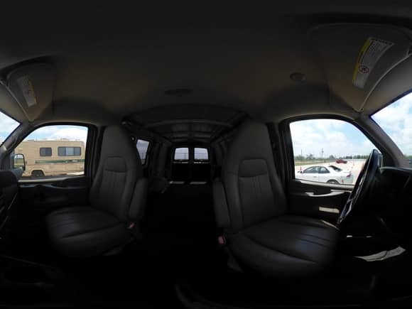 2014 Chevrolet Express Cargo с VIN 1GCWGFCA1E1160368, выставлен на аукционе IAAI как лот 42298283 с пробегом 19 191 миль миль и . История ставок и продаж доступна на DreamBid. Изображение 17.