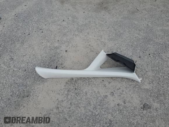 2017 Ford C-Max SE with VIN 1FADP5AU5HL106911, listed as a Copart auction lot 69368495 with 57,132 mi miles and Salvage title. Bid and sale history available at DreamBid. Image 13.