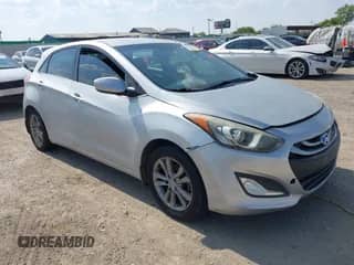 2013 Hyundai Elantra с VIN KMHD35LE6DU052353, выставлен на аукционе IAAI как лот 43235274 с пробегом 208 280 миль миль и . История ставок и продаж доступна на DreamBid. Изображение 1.