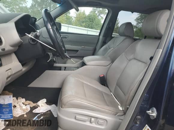 2009 Honda Pilot Touring with VIN 5FNYF48999B016322, listed as a Copart auction lot 71404925 with 205,468 mi miles and Salvage title. Bid and sale history available at DreamBid. Image 7.