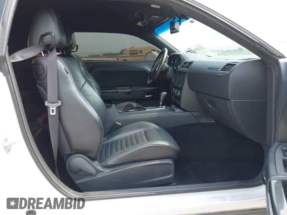 2013 Dodge Challenger SXT with VIN 2C3CDYAG4DH510689, listed as a IAAI auction lot 42320609 with 146,865 mi miles and . Bid and sale history available at DreamBid. Image 5.