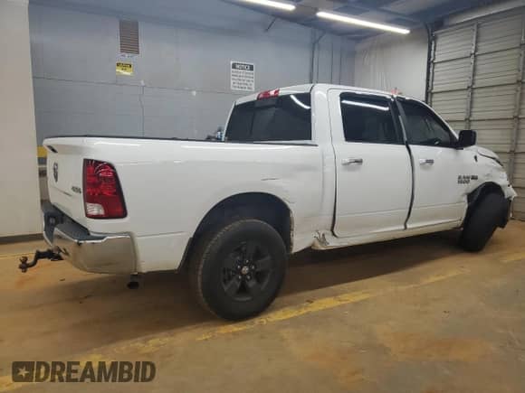 2017 Ram 1500 SLT z VIN 1C6RR7LT5HS623388, wystawiony jako Copart lot #55447125 z przebiegiem 165 656 mil mil oraz Szkoda całkowita • Salvage title. Historia ofert i sprzedaży dostępna na DreamBid. Obrazek 3.