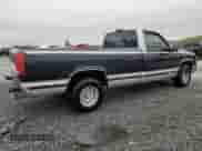 1997 Chevrolet Silverado 1500 with VIN 1GCEC14R2VZ231710, listed as a Copart auction lot 51452965 with 263,678 mi miles and Salvage title. Bid and sale history available at DreamBid. Image 3.