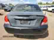 2005 Hyundai Elantra GLS z VIN KMHDN46D45U021031, wystawiony jako Copart lot #70877694 z przebiegiem 184 824 mil mil oraz Szkoda całkowita • Salvage title. Historia ofert i sprzedaży dostępna na DreamBid. Obrazek 6.