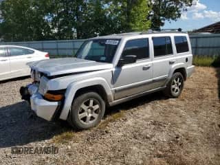 2007 Jeep Commander Sport с VIN 1J8HG48K57C646986, выставлен на аукционе Copart как лот 70131555 с пробегом 238 593 миль миль и Списание • Salvage title. История ставок и продаж доступна на DreamBid. Изображение 1.