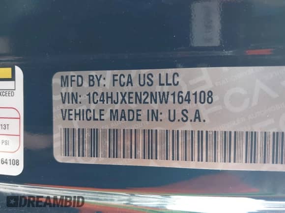 2022 Jeep Wrangler Unlimited Sahara with VIN 1C4HJXEN2NW164108, listed as a IAAI auction lot 41662575 with 37,277 mi miles and . Bid and sale history available at DreamBid. Image 9.