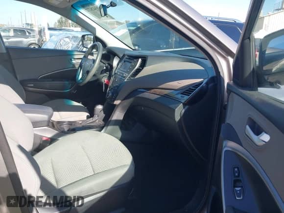 2018 Hyundai Santa Fe 2.4L with VIN 5NMZTDLB9JH084453, listed as a IAAI auction lot 43428772 with 103,023 mi miles and . Bid and sale history available at DreamBid. Image 5.