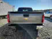 2013 Chevrolet Silverado 1500 LT z VIN 1GCRKSE74DZ262236, wystawiony jako Copart lot #86266165 z przebiegiem 176 514 mil mil oraz Szkoda całkowita • Salvage title. Historia ofert i sprzedaży dostępna na DreamBid. Obrazek 6.
