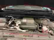 2022 Chevrolet Silverado 1500 LT z VIN 3GCUYDET4NG215212, wystawiony jako IAAI lot #42683488 z przebiegiem 62 437 mil mil oraz . Historia ofert i sprzedaży dostępna na DreamBid. Obrazek 10.