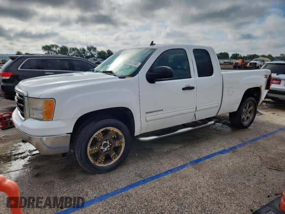 2010 GMC Sierra 1500 SLE с VIN 1GTSCVE02AZ152431, выставлен на аукционе Copart как лот 69127745 с пробегом 174 523 миль миль и Списание • Salvage title. История ставок и продаж доступна на DreamBid. Изображение 1.