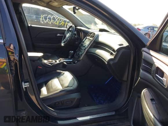 2014 Chevrolet Malibu LTZ with VIN 1G11H5SL2EF160573, listed as a IAAI auction lot 42982271 with 269,496 mi miles and . Bid and sale history available at DreamBid. Image 5.