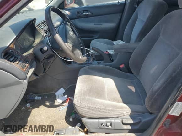 1994 Honda Accord EX с VIN 1HGCD5655RA091390, выставлен на аукционе Copart как лот 71622885 с пробегом 242 076 миль миль и Списание • Salvage title. История ставок и продаж доступна на DreamBid. Изображение 7.