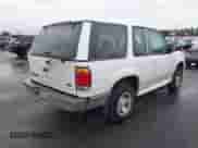 1997 Ford Explorer Eddie Bauer with VIN 1FMCU24X4VUD28893, listed as a IAAI auction lot 42918597 with 166,346 mi miles and . Bid and sale history available at DreamBid. Image 4.