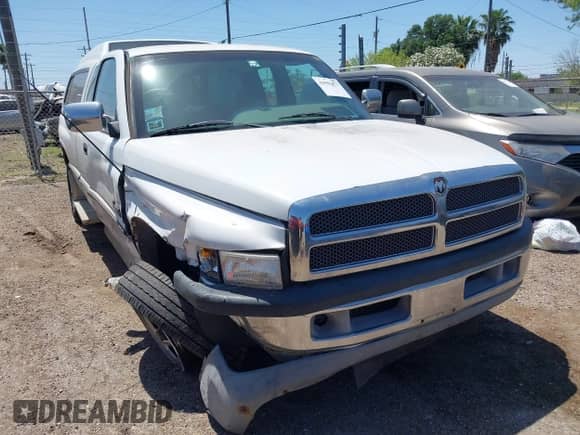 1995 Dodge 2500 with VIN 3B7KC23C8SM127130, listed as a IAAI auction lot 41987872 with 164,285 mi miles and . Bid and sale history available at DreamBid. Image 1.