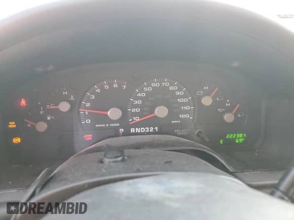 2004 Ford Explorer XLT with VIN 1FMZU73E44UC17993, listed as a Copart auction lot 70678475 with 222,381 mi miles and Salvage title. Bid and sale history available at DreamBid. Image 9.