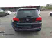 2013 Volkswagen Tiguan SE с VIN WVGAV3AX4DW607441, выставлен на аукционе IAAI как лот 42173141 с пробегом 113 186 миль миль и . История ставок и продаж доступна на DreamBid. Изображение 16.