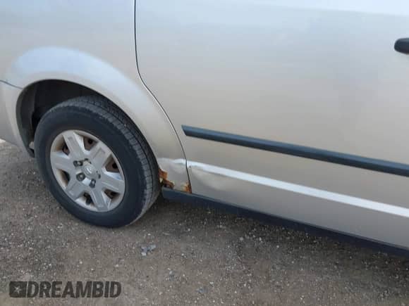 2008 Dodge Grand Caravan Cargo with VIN 1D4HN11H78B172477, listed as a IAAI auction lot 42209091 with 135,504 mi miles and . Bid and sale history available at DreamBid. Image 12.