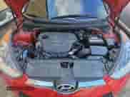 2015 Hyundai Veloster z VIN KMHTC6AD0FU238274, wystawiony jako Copart lot #82464584 z przebiegiem 14 312 mil mil oraz Czysty tytuł • Clean title. Historia ofert i sprzedaży dostępna na DreamBid. Obrazek 7.