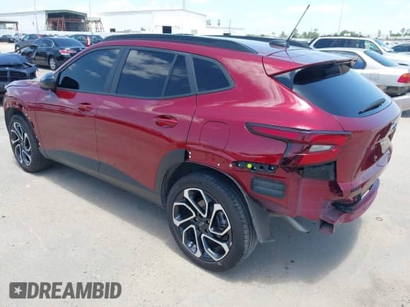 2024 Chevrolet Trax 2RS с VIN KL77LJE22RC235479, выставлен на аукционе IAAI как лот 42792338 с пробегом 23 826 миль миль и . История ставок и продаж доступна на DreamBid. Изображение 3.