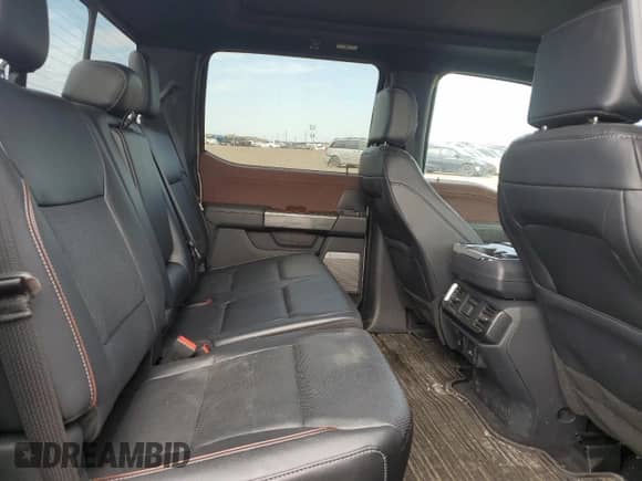 2023 Ford F-150 XL z VIN 1FTEW1EP9PKF54524, wystawiony jako Copart lot #64775195 z przebiegiem 18 469 mil mil oraz Szkoda całkowita • Salvage title. Historia ofert i sprzedaży dostępna na DreamBid. Obrazek 10.