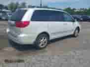2006 Toyota Sienna XLE z VIN 5TDBA22C76S076720, wystawiony jako IAAI lot #41982066 z przebiegiem Nie podano mil oraz . Historia ofert i sprzedaży dostępna na DreamBid. Obrazek 4.