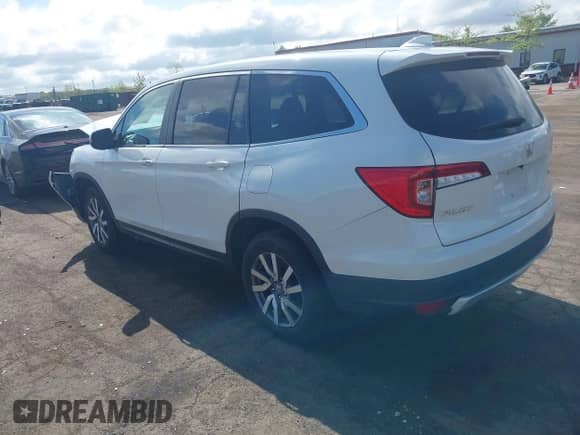 2020 Honda Pilot EX с VIN 5FNYF6H38LB025981, выставлен на аукционе IAAI как лот 42200857 с пробегом 133 941 миль миль и . История ставок и продаж доступна на DreamBid. Изображение 3.
