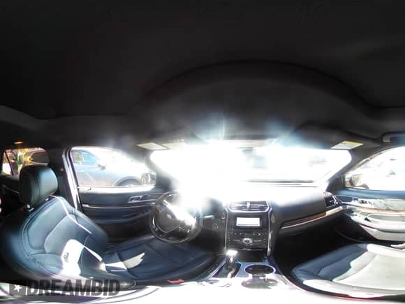 2017 Ford Explorer Limited z VIN 1FM5K8F86HGD80147, wystawiony jako IAAI lot #43491069 z przebiegiem 47 148 mil mil oraz . Historia ofert i sprzedaży dostępna na DreamBid. Obrazek 18.