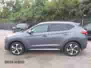 2017 Hyundai Tucson Sport с VIN KM8J3CA25HU340886, выставлен на аукционе IAAI как лот 42912251 с пробегом 84 238 миль миль и . История ставок и продаж доступна на DreamBid. Изображение 14.