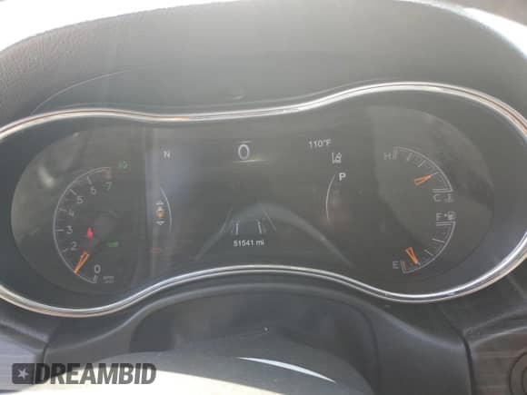 2021 Jeep Grand Cherokee Laredo E z VIN 1C4RJEAG3MC818128, wystawiony jako Copart lot #62397445 z przebiegiem 51 541 mil mil oraz Szkoda całkowita • Salvage title. Historia ofert i sprzedaży dostępna na DreamBid. Obrazek 9.