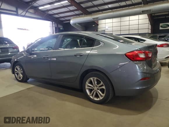 2019 Chevrolet Cruze LT with VIN 1G1BE5SM4K7111905, listed as a Copart auction lot 90447235 with 139,626 mi miles and Clean title. Bid and sale history available at DreamBid. Image 2.