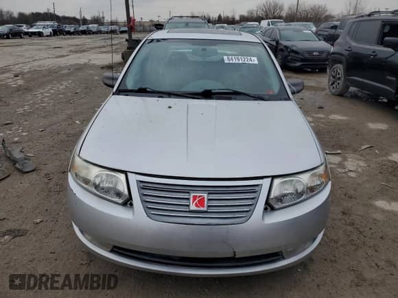 2006 Saturn ION z VIN 1G8AL58B86Z134350, wystawiony jako Copart lot #84191224 z przebiegiem 179 687 mil mil oraz Szkoda całkowita • Salvage title. Historia ofert i sprzedaży dostępna na DreamBid. Obrazek 5.