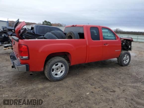 2008 GMC Sierra 1500 Work Truck with VIN 1GTEC19C68Z124863, listed as a Copart auction lot 84802784 with 193,464 mi miles and Salvage title. Bid and sale history available at DreamBid. Image 3.