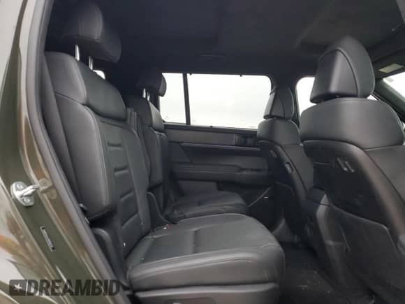 2024 Hyundai Santa Fe Calligraphy с VIN 5NMP5DGL7RH045733, выставлен на аукционе Copart как лот 41583965 с пробегом 4 653 миль миль и Списание • Salvage title. История ставок и продаж доступна на DreamBid. Изображение 11.