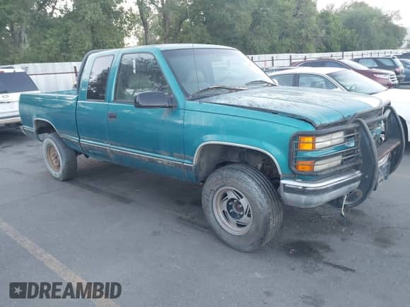 1995 Chevrolet Silverado 1500 with VIN 2GCEK19Z3S1169329, listed as a IAAI auction lot 42687311 with 170,818 mi miles and . Bid and sale history available at DreamBid. Image 1.