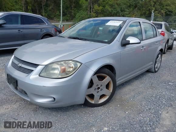 2010 Chevrolet Cobalt 2LT z VIN 1G1AF5F56A7127453, wystawiony jako IAAI lot #43203912 z przebiegiem 141 420 mil mil oraz . Historia ofert i sprzedaży dostępna na DreamBid. Obrazek 2.