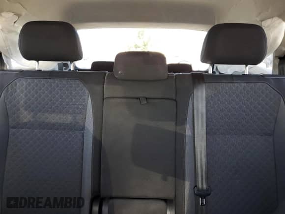 2020 Volkswagen Tiguan S с VIN 3VV1B7AX1LM145070, выставлен на аукционе Copart как лот 66713625 с пробегом Не указан миль и Списание • Salvage title. История ставок и продаж доступна на DreamBid. Изображение 10.