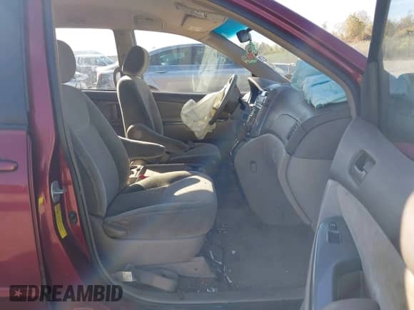 2007 Toyota Sienna CE с VIN 5TDZK23C67S075537, выставлен на аукционе IAAI как лот 43408465 с пробегом 208 561 миль миль и . История ставок и продаж доступна на DreamBid. Изображение 5.