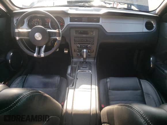 2014 Ford Mustang V6 with VIN 1ZVBP8AM6E5223655, listed as a Copart auction lot 80724685 with 154,036 mi miles and Salvage title. Bid and sale history available at DreamBid. Image 8.