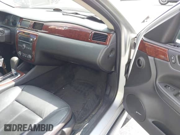 2011 Chevrolet Impala LT Retail с VIN 2G1WB5EK8B1125968, выставлен на аукционе IAAI как лот 43122783 с пробегом 90 594 миль миль и . История ставок и продаж доступна на DreamBid. Изображение 5.