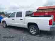 2006 Dodge Dakota SLT z VIN 1D7HW48N66S524247, wystawiony jako IAAI lot #42442778 z przebiegiem 71 419 mil mil oraz . Historia ofert i sprzedaży dostępna na DreamBid. Obrazek 14.