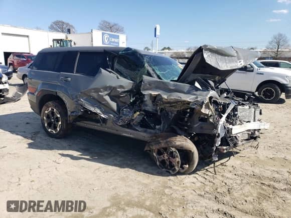2024 Hyundai Santa Fe SE с VIN 5NMP1DGL2RH054366, выставлен на аукционе Copart как лот 54133205 с пробегом 16 924 миль миль и На запчасти • Non repairable. История ставок и продаж доступна на DreamBid. Изображение 4.