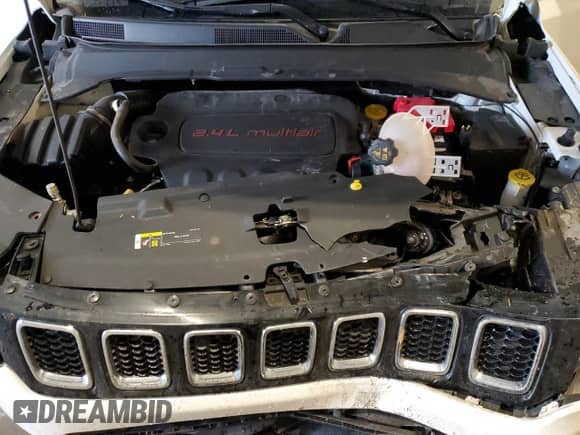 2020 Jeep Compass Limited with VIN 3C4NJDCB2LT137441, listed as a Copart auction lot 70953335 with 62,883 mi miles and Salvage title. Bid and sale history available at DreamBid. Image 12.