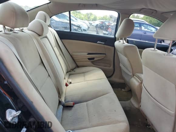 2012 Honda Accord LX Premium z VIN 1HGCP2F42CA092808, wystawiony jako Copart lot #58698135 z przebiegiem 146 303 mil mil oraz Szkoda całkowita • Salvage title. Historia ofert i sprzedaży dostępna na DreamBid. Obrazek 10.